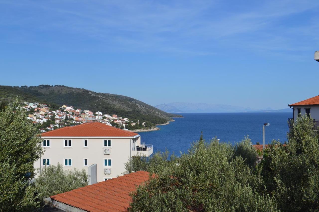 Apartments Ivanka Trogir Exterior photo