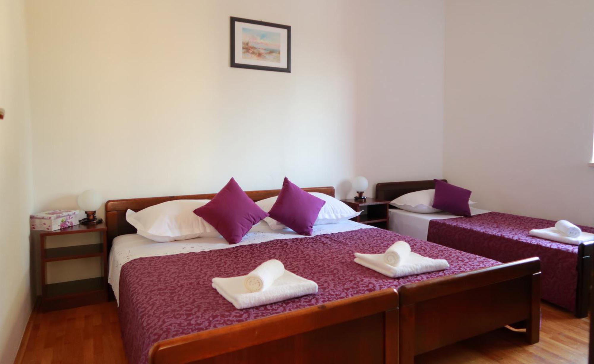 Apartments Ivanka Trogir Exterior photo